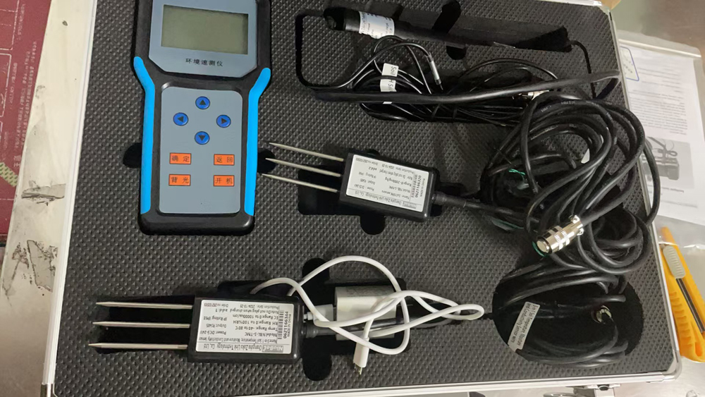 Soil Handheld Testers & Soil Sensors.jpg